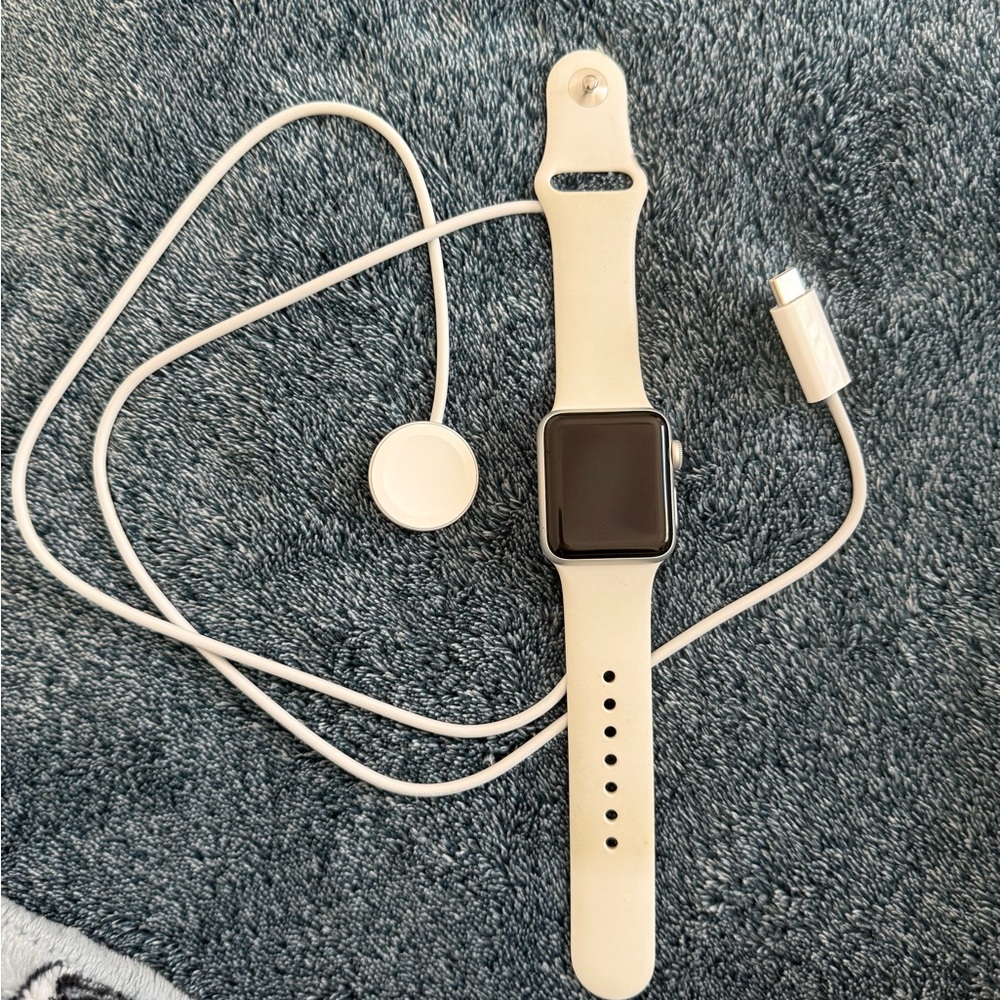 Series 3 Apple Watch 38mm